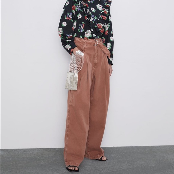 pleated high waisted jeans